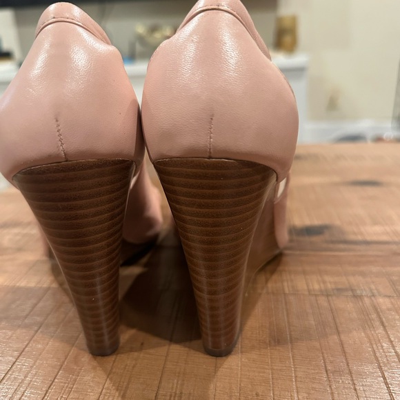 Coach Blush Peep-Toe Heels - Picture 4 of 9